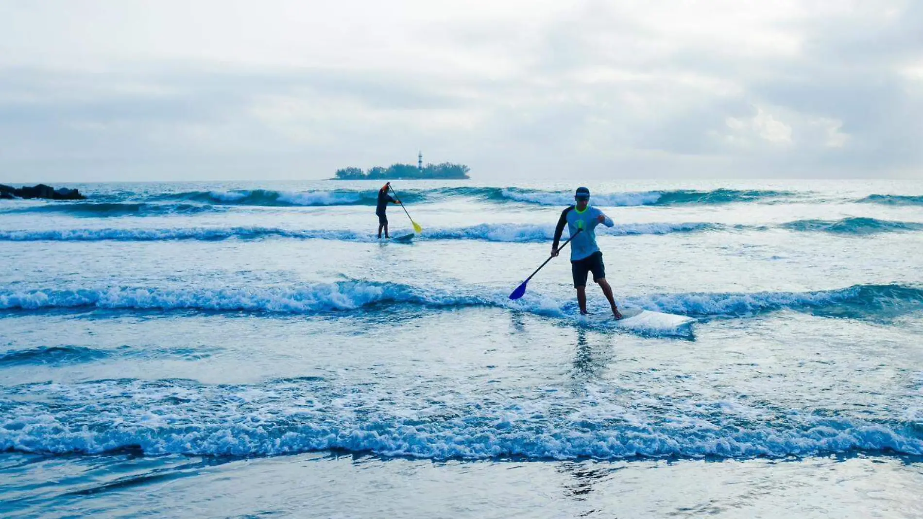 personas en playa de veracruz